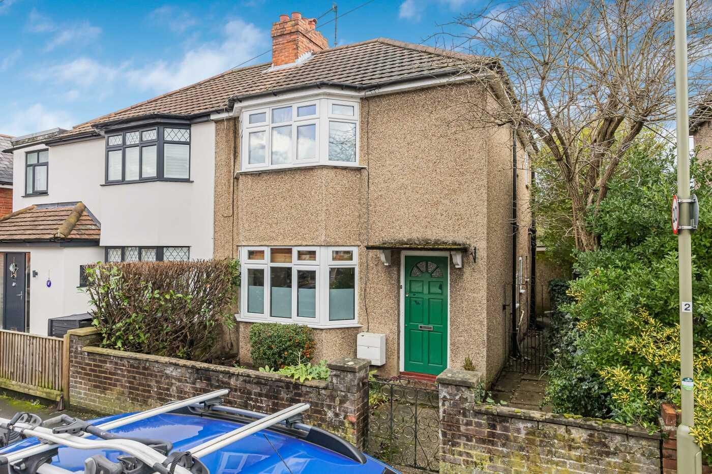 3 bed property in Niagara Road, Henley-On-Thames
